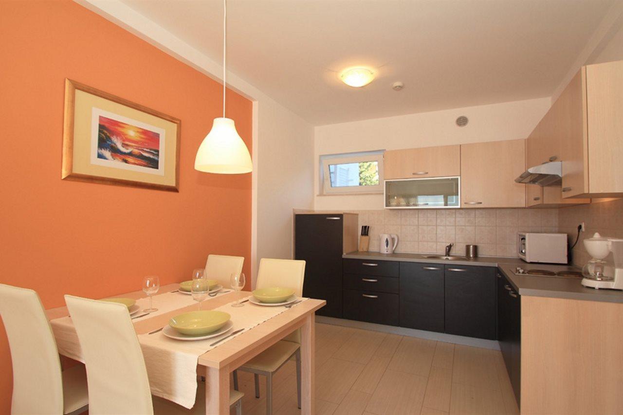Appartementanlage Jadranka Цриквеница Экстерьер фото